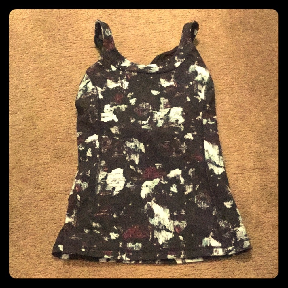 Lululemon Tank